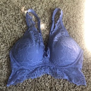 Pink Victoria’s Secret bra